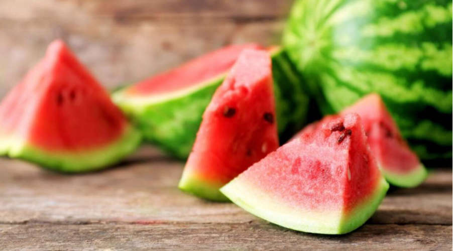 Did You Know Watermelons Shouldn't Be Stored In Fridge Heres Why