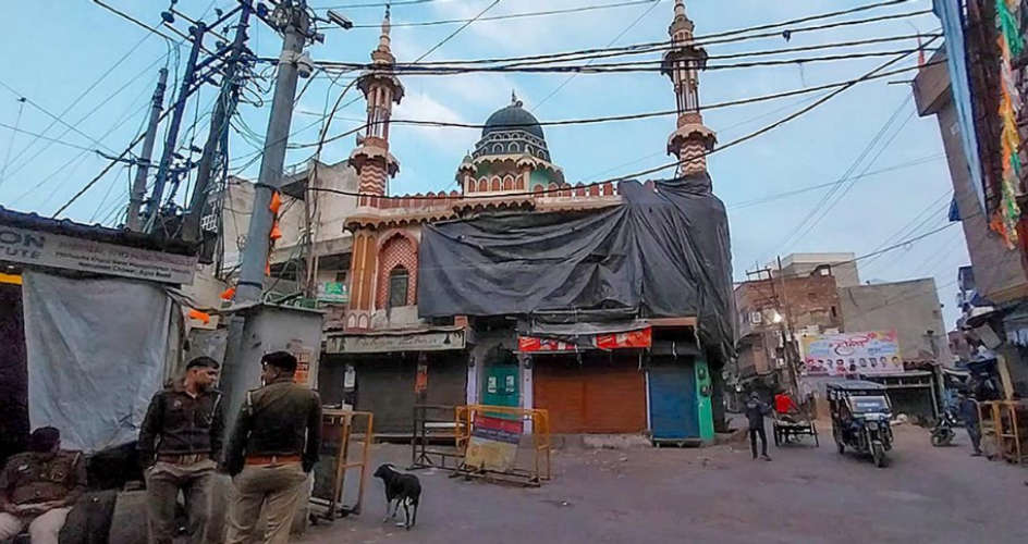 Covering of Aligarh Mosques During Holi Festivities Creates Outrage