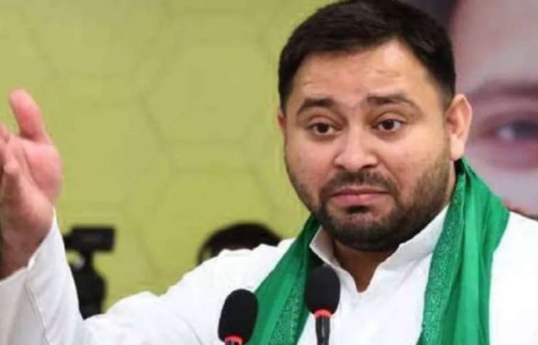 India on the front
Tejashwi Yadav that there is no dispute