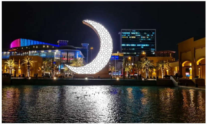 The world's largest crescent moon at Al-Kout mall in Kuwait