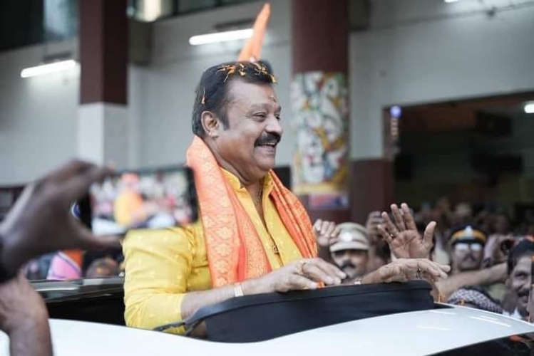 election commission declared suresh gopi's wealth report