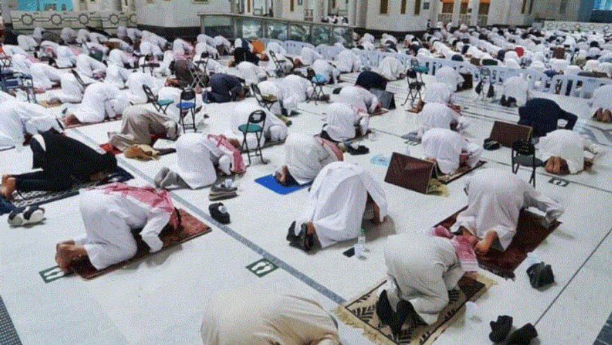 UAE announces  Eid prayer times