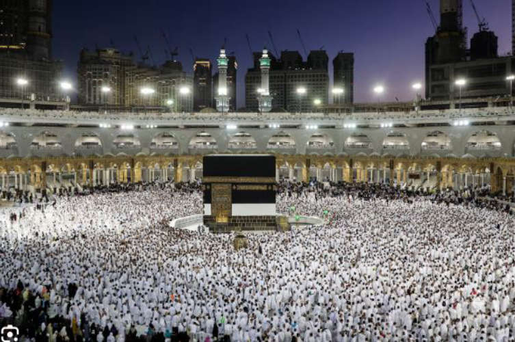 pilgrims returns from today after hajj