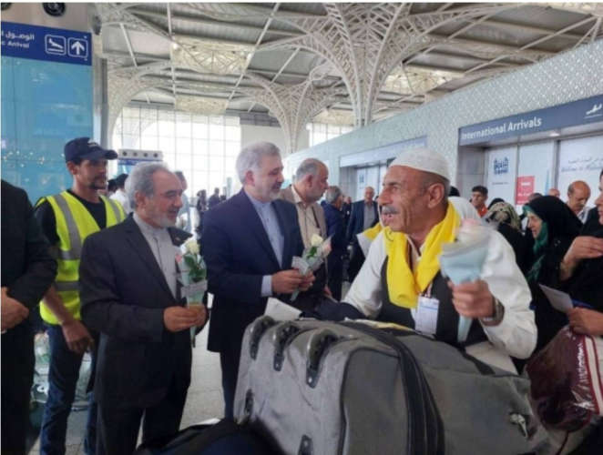 First batch of Iranian Umrah pilgrims arrives in Madinah after a hiatus of 9 years