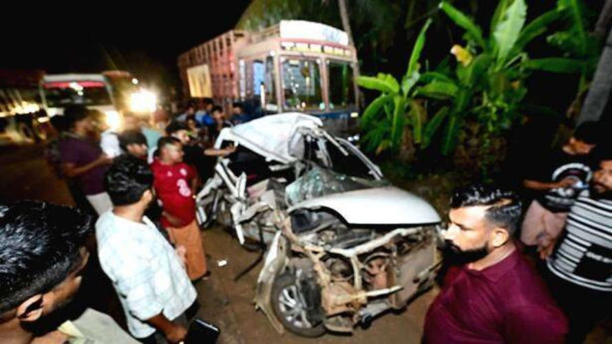 accident in kaanur five people died