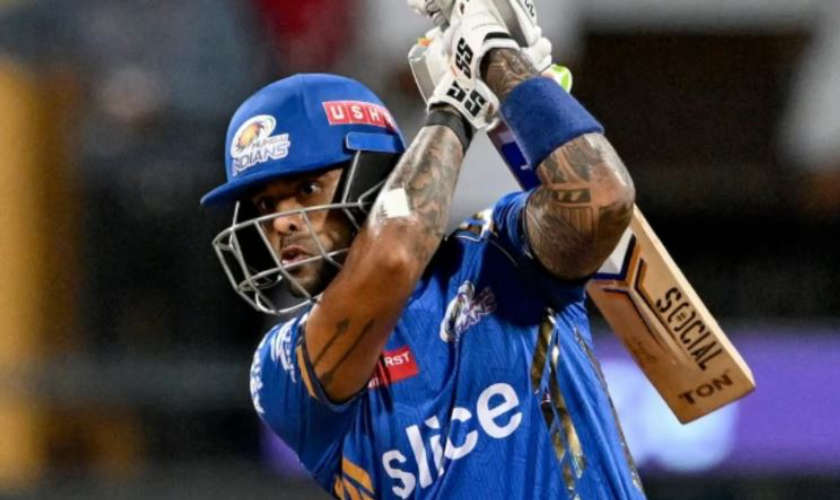 Mumbai Indians beat Hyderabad in IPL
