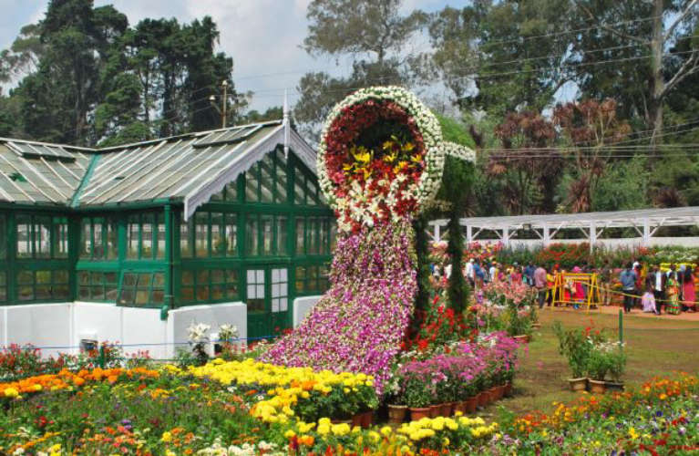 Ooty Flower Show with 10 lakh flowers