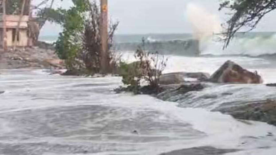 kallakadal warning in kerala coastal area