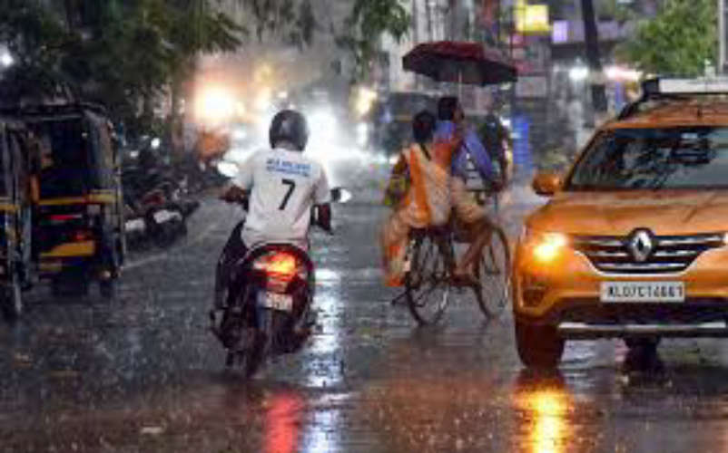 summer-rain-intensifies-across-kerala-heavy-rain-in-thiruvananthapuram