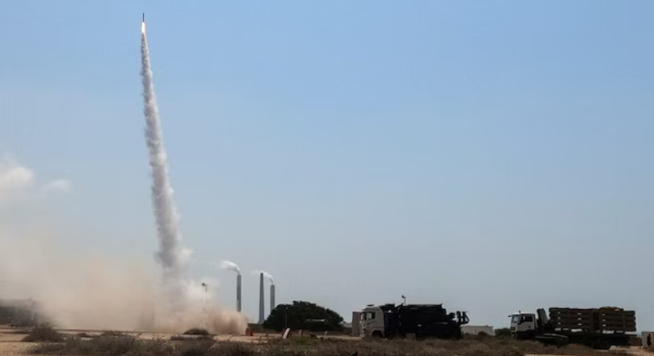 Hamas armed wing fires rockets on Tel Aviv