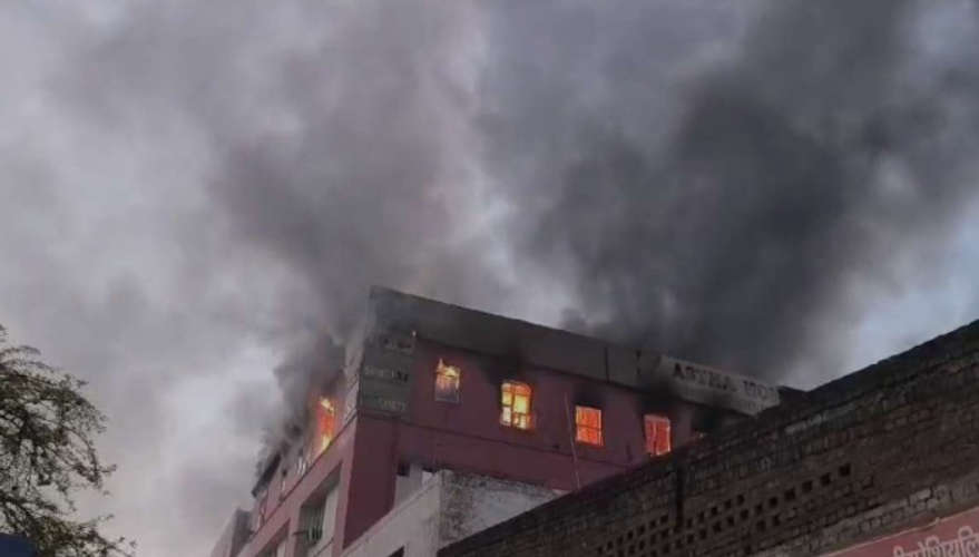 Massive fire breaks out at hospital in UP's Baghpat