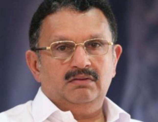 Pressure is strong on Congress for Muralidharan