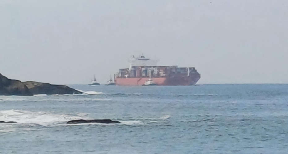 san fernando anchored at vizhinjam port
