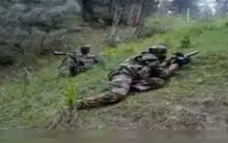 Soldier and Terrorist Killed as Army Foils Infiltration Bid in Kupwara