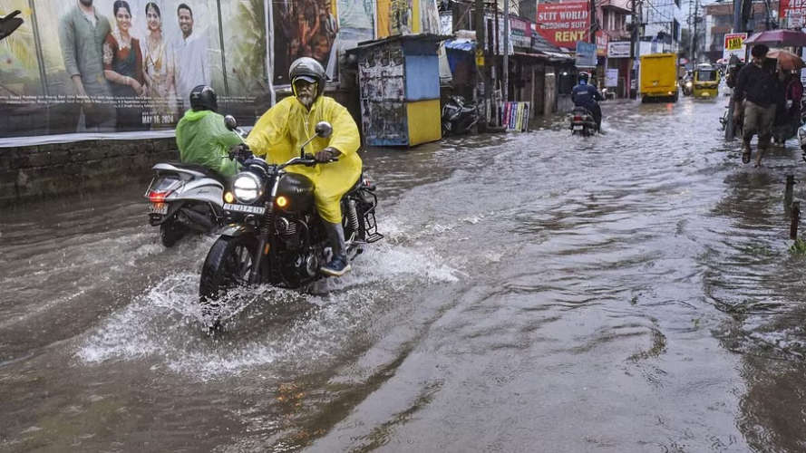 heavy rain alert 123