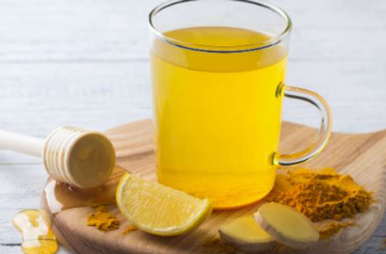 lime and turmeric water