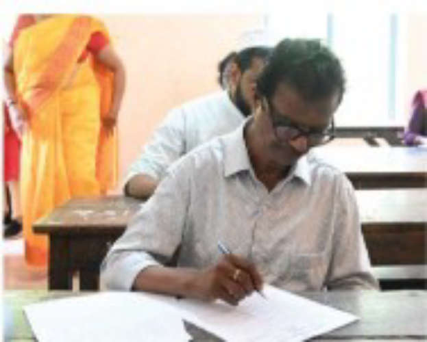 Actor Indrans appeared for the 7th class equivalency exam in Thiruvananthapuram