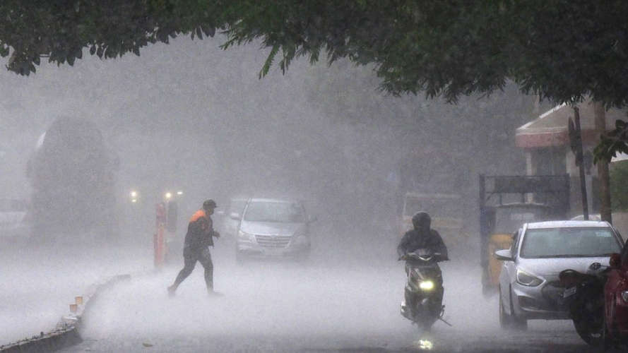 kerala-rain-yellow-alert-issued-in-7-districts-today