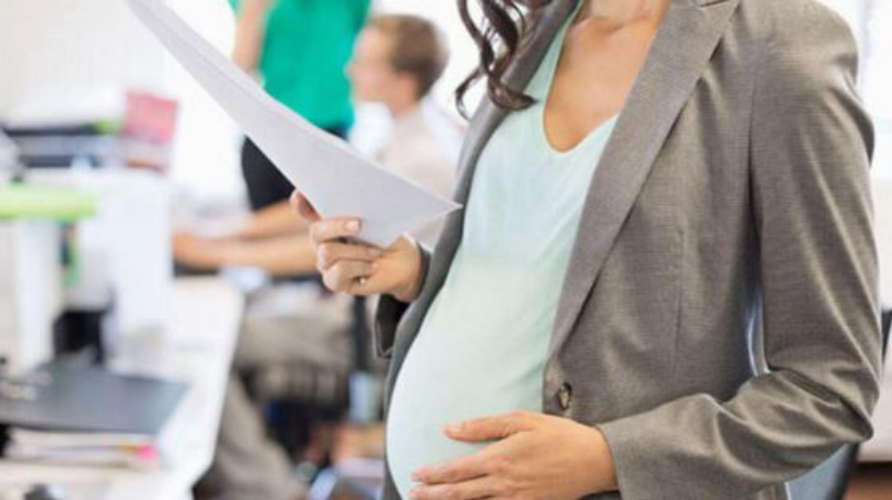 30 days additional maternity leave in Abu Dhabi