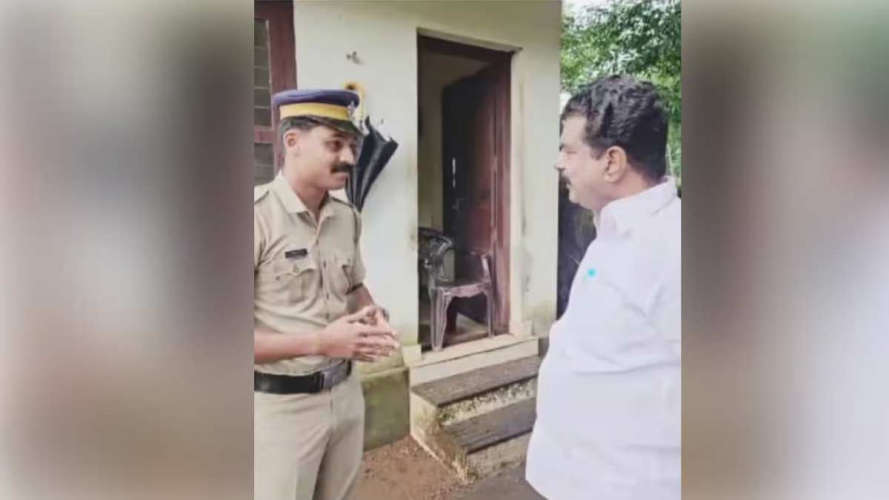 police stopped PV Anwar who reached SPs residence in Malappuram