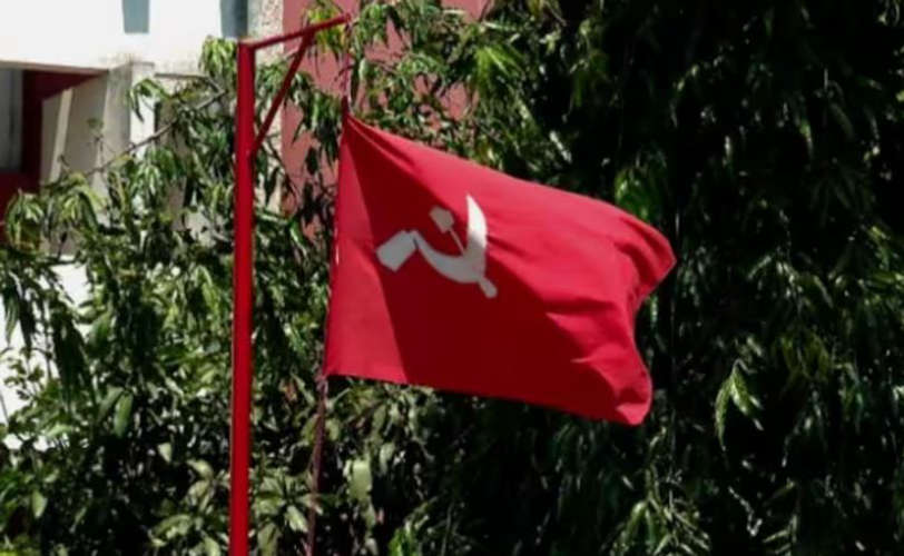 Alleged theft of health inspectors necklace CPM Valiya Maram branch secretary expelled from the party