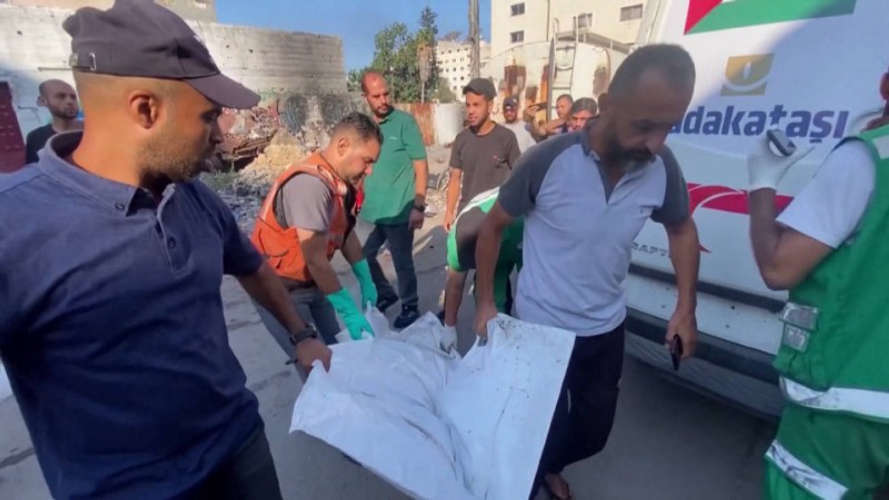 Israeli Airstrike Hits Jabaliya Refugee Camp in Gaza Killing Eight