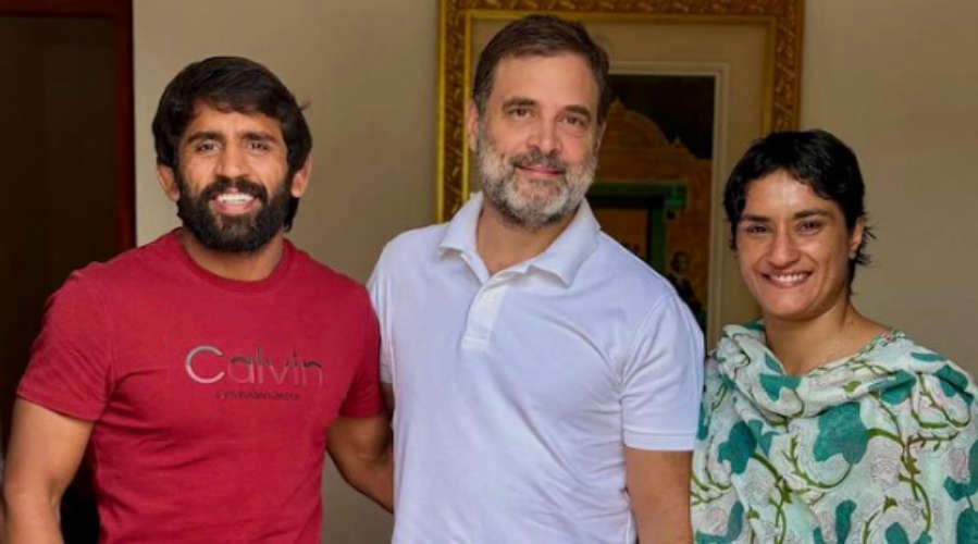 Wrestlers Vinesh Phogat and Bajrang Punia Join Congress Ahead of Haryana Elections