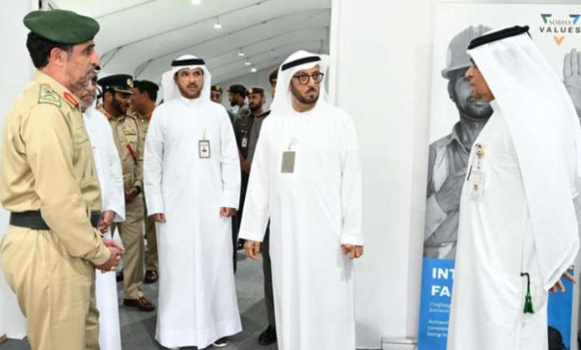 Dubai Police Chief Visits Amnesty Center Hundreds of applicants came yesterday too