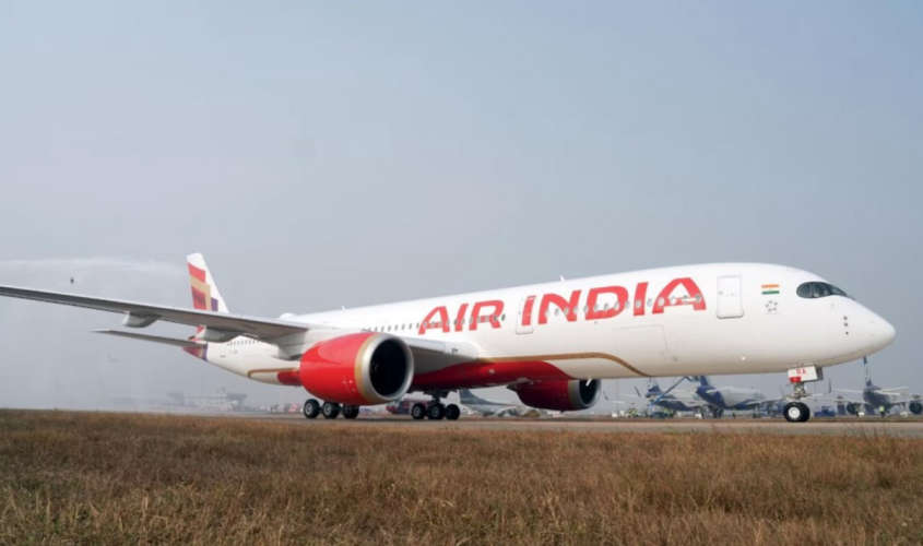 Air India Flight to Delhi Delayed Passengers Protest at Nedumbassery