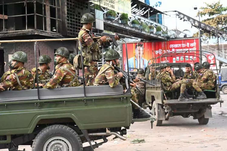 Bangladesh Grants Military Two-Month Judicial Authority Amid Police Crisis