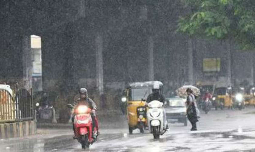 heavy rain alert in kerala-latet info