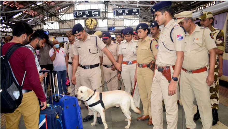 Mumbai On Alert After Agencies Flag Terror Threat Security Tightened