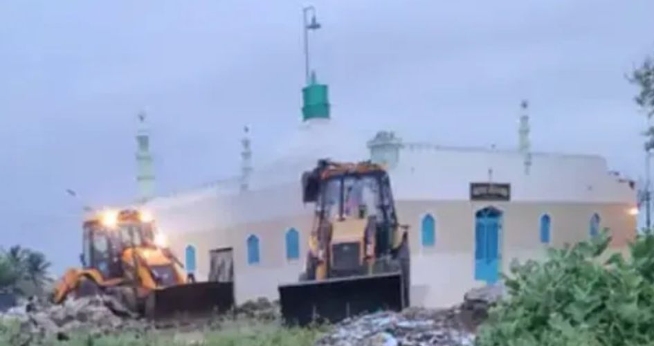 Historic Mosque Dargah and Graveyard Demolished Near Somnath Temple in Gujarat