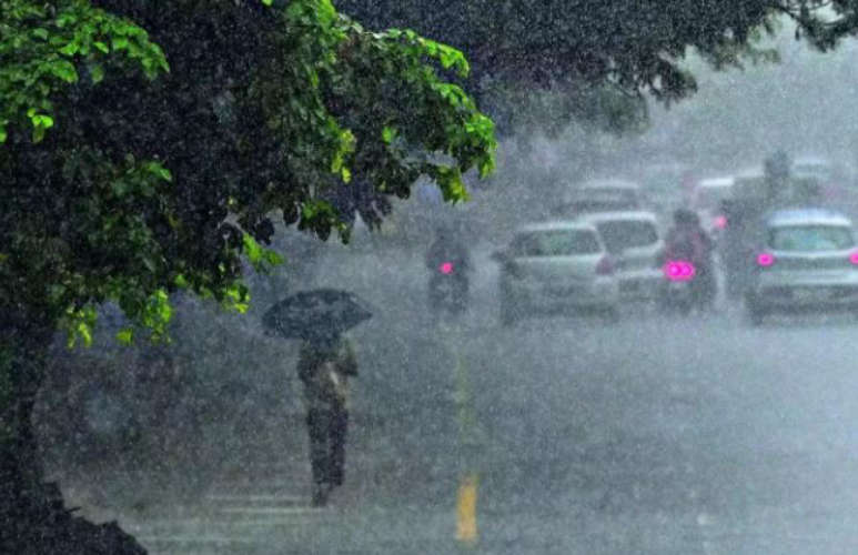  Heavy Rain in Nine Districts of Kerala