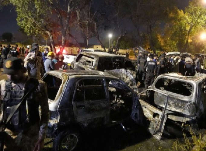 Blast Near Karachi Airport Three Killed 17 Injured