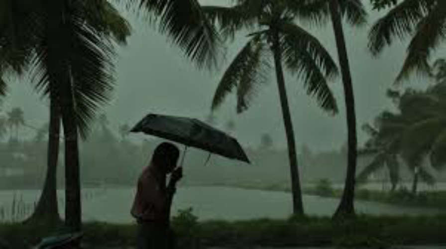 Heavy Rain Alert for Kerala as Low Pressure Forms Over Lakshadweep