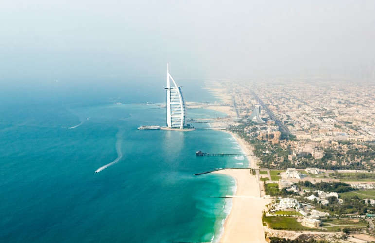 Explore Dubais Stunning Beaches for a Perfect Getaway