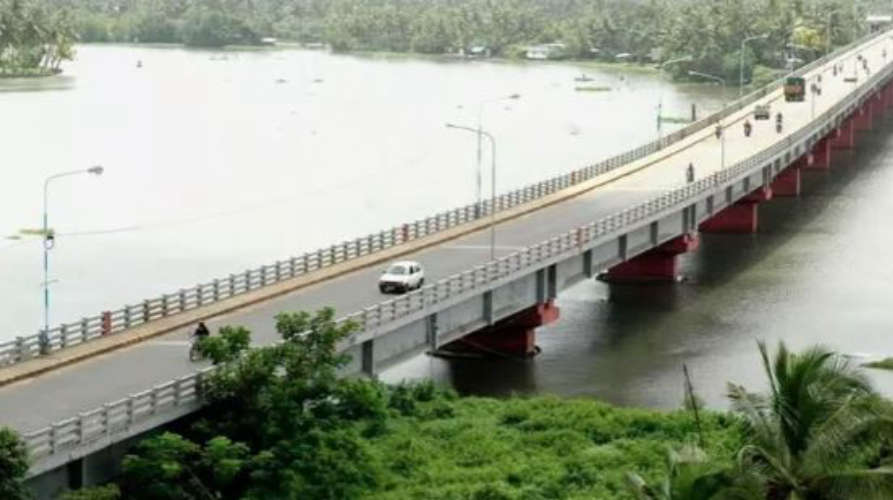 Thevara-Kundannur Bridge to Close for Renovation for a Month