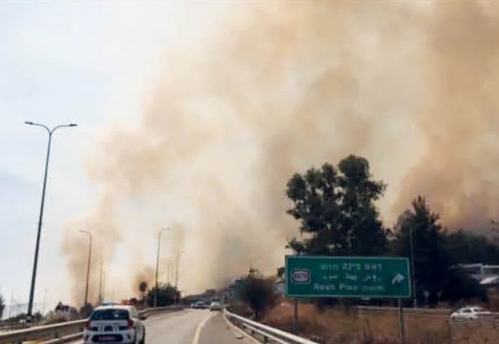 Hezbollah Attacks Israeli Military Base with Rockets Amid Ongoing Conflict