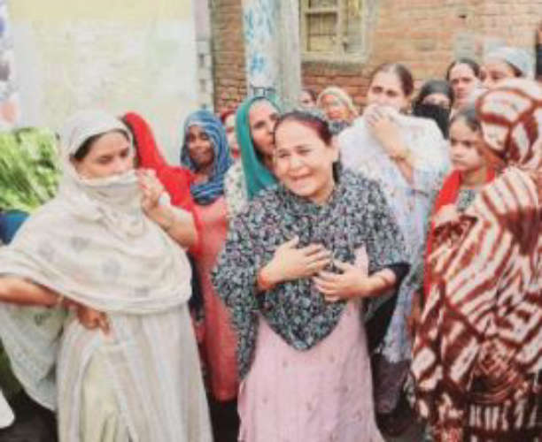 Yogi Government Evicts 80 Muslim Families in Bahajoi Lucknow