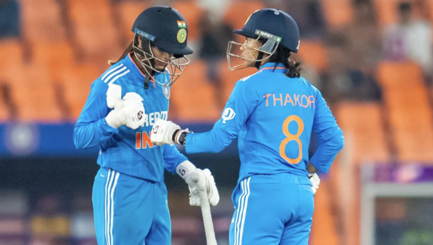 New Zealand defeated Indian women in the second ODI