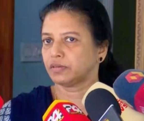 Naveen Babus Wife Expresses Hope for an Effective Police Investigation