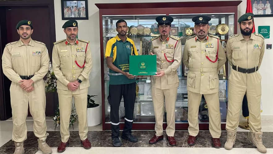 UAE Police Honors Indian Expats for Their Honesty